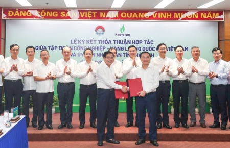 Petrovietnam và tỉnh Hà Tĩnh tăng cường hợp tác phát triển năng lượng và kinh tế địa phương