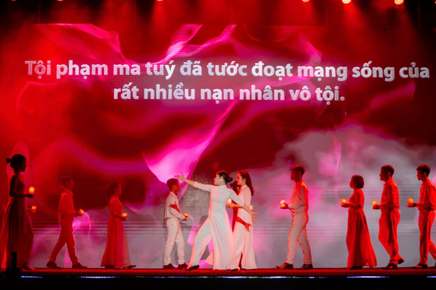 Nên có “Ngày hành động vì nạn nhân của ma túy”?