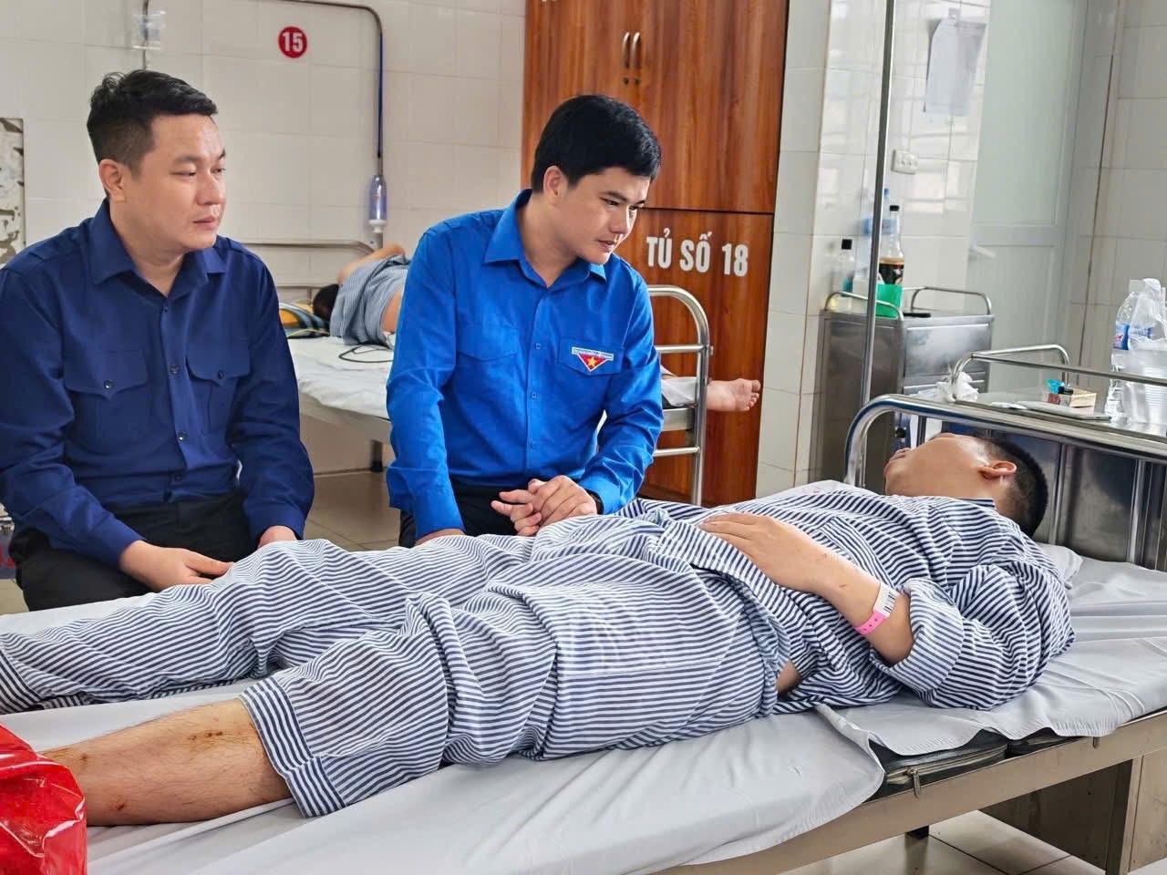 Thợ mỏ TKV 