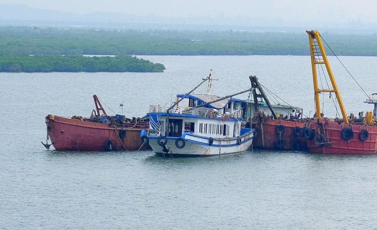 Thợ mỏ TKV 