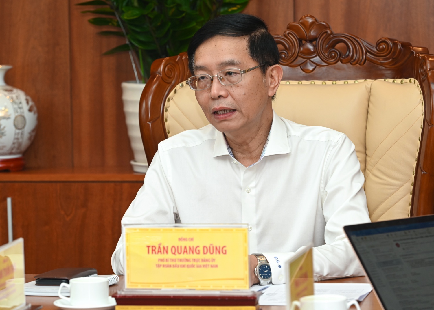 Bài 3: Petrovietnam - Doanh nghiệp được 