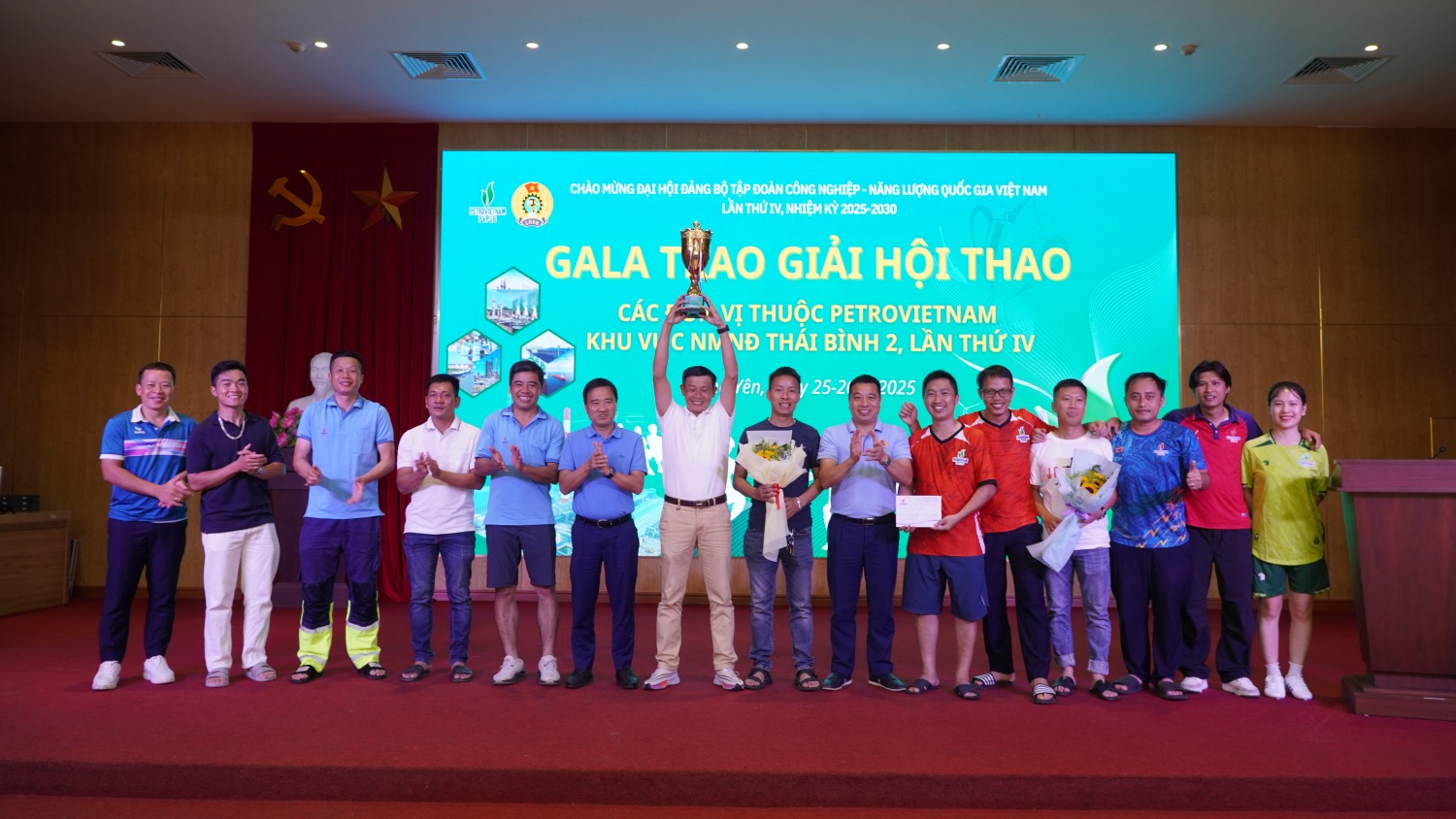 Sôi nổi Hội thao công nhân lao động Petrovietnam khu vực NMNĐ Thái Bình 2 năm 2025