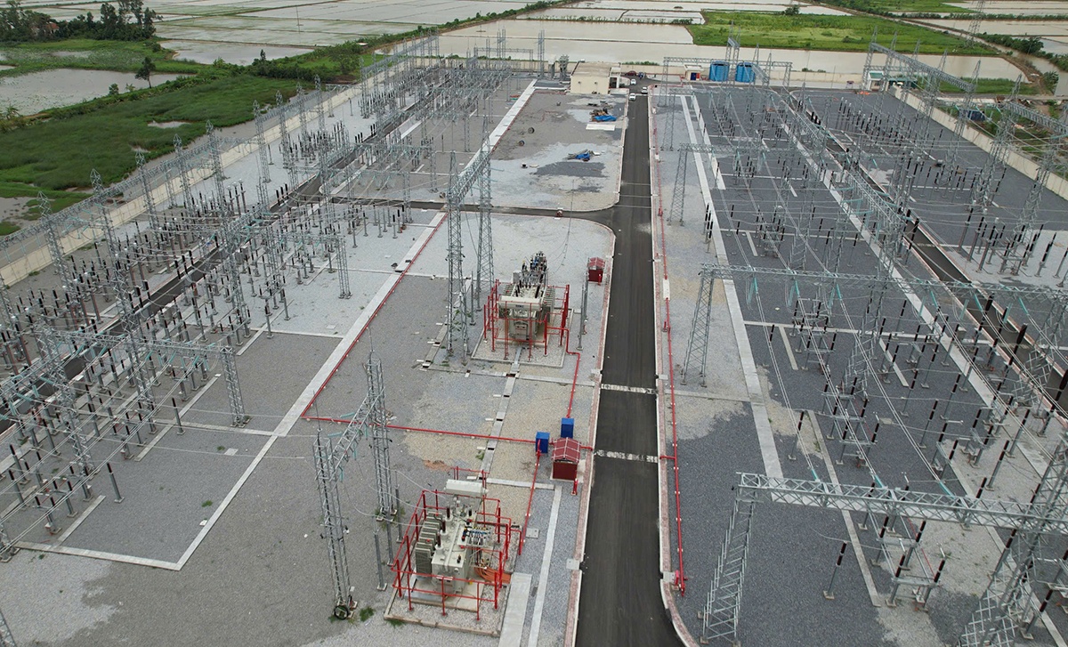 Đóng điện Trạm biến áp 220kV Dương Kinh, tăng cường đảm bảo điện cho thành phố Hải Phòng