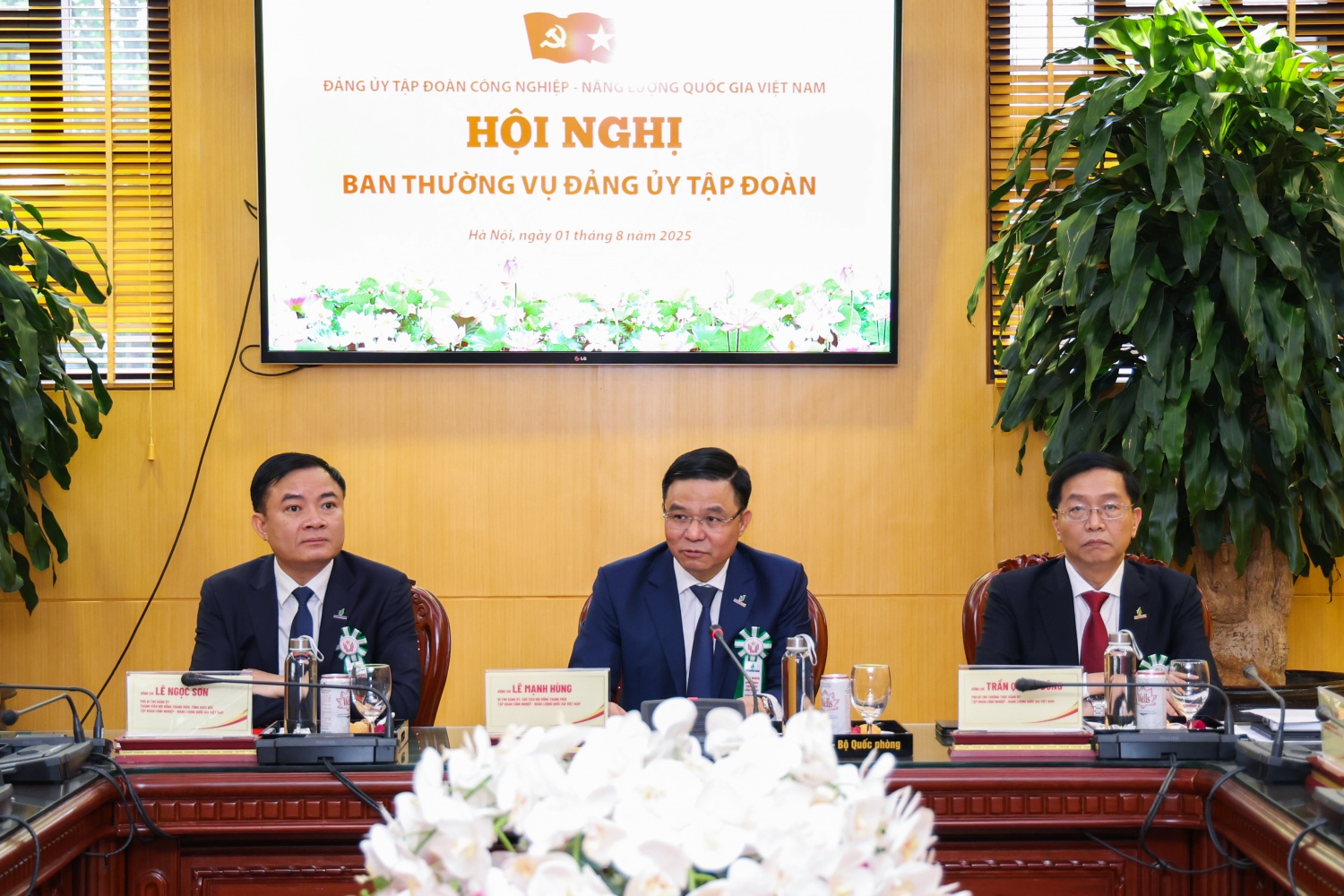 Phát huy tinh thần đoàn kết và trách nhiệm trong công tác chuẩn bị Đại hội