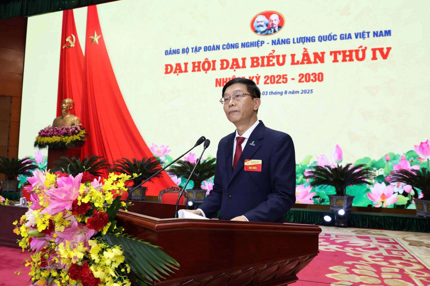 [Chùm ảnh] Hướng tới Đại hội Đảng bộ Petrovietnam lần thứ IV, nhiệm kỳ 2025–2030