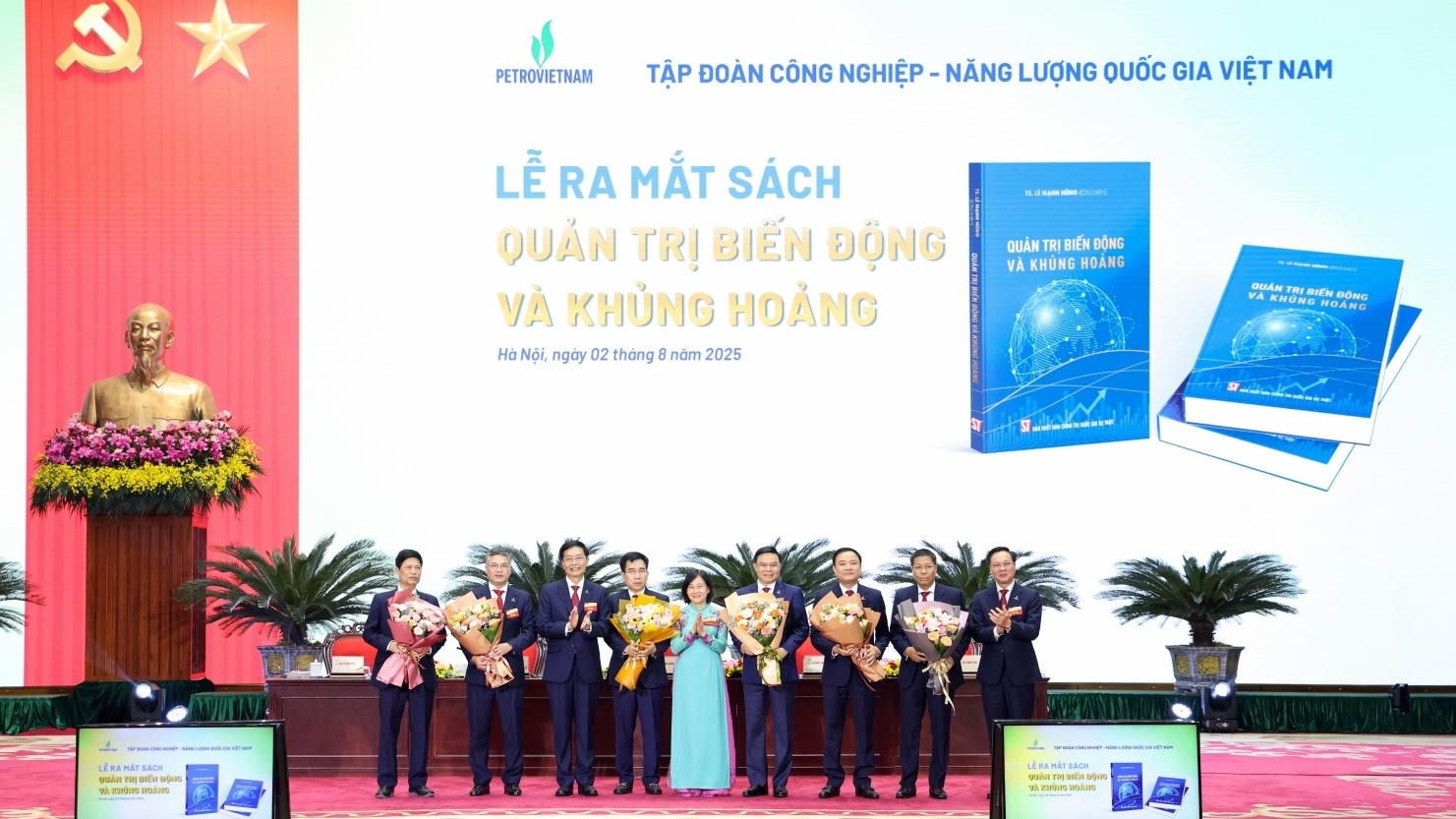 Quản trị biến động: Từ kinh nghiệm sống động đến lý luận nền tảng