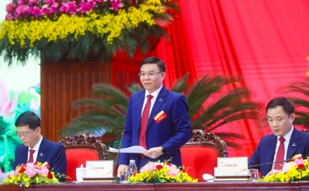 [Chùm ảnh] Phiên trù bị Đại hội Đại biểu Đảng bộ Petrovietnam lần thứ IV, nhiệm kỳ 2025-2030