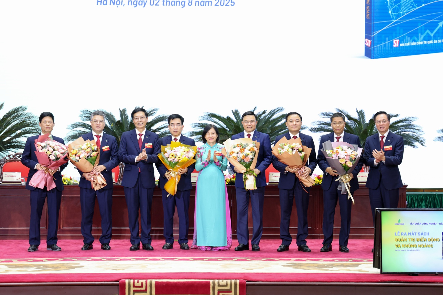 Quản trị biến động: Từ kinh nghiệm sống động đến lý luận nền tảng