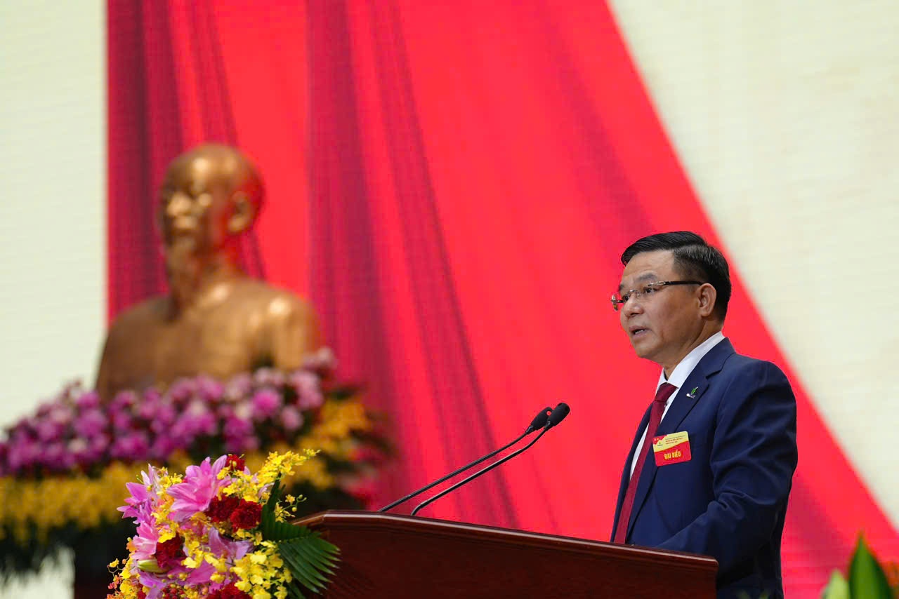 Phát triển Tập đoàn có tiềm lực mạnh, quản trị hiện đại, năng lực cạnh tranh cao, tiên phong trong chuyển dịch năng lượng và tăng trưởng xanh bền vững