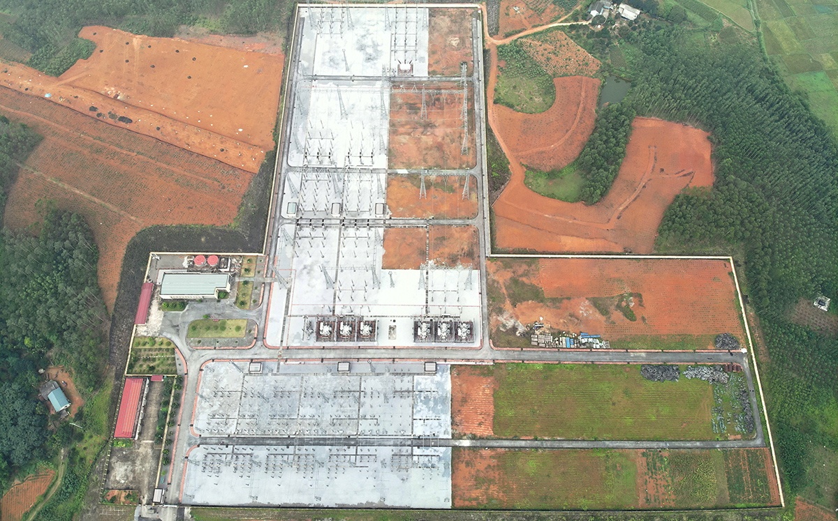 Đóng điện Dự án nâng công suất Trạm biến áp 500kV Việt Trì