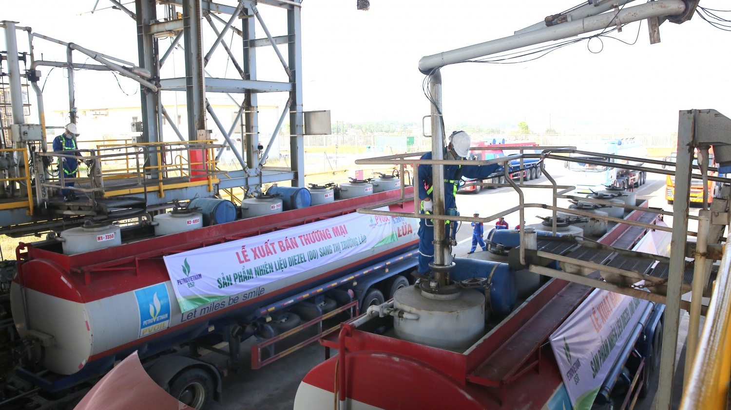 BSR exports DO oil to the Lao market