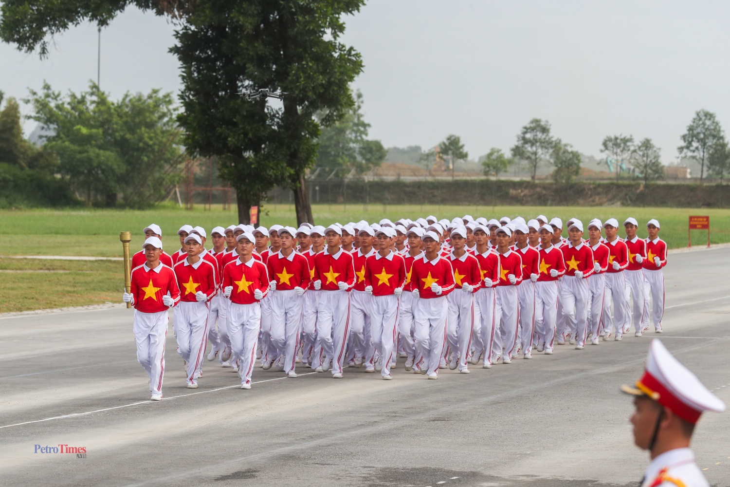 Tổng hợp luyện các lực lượng lần thứ hai: Sẵn sàng cho ngày lễ lớn Tổng hợp luyện các lực lượng lần thứ hai: Sẵn sàng cho ngày lễ lớn