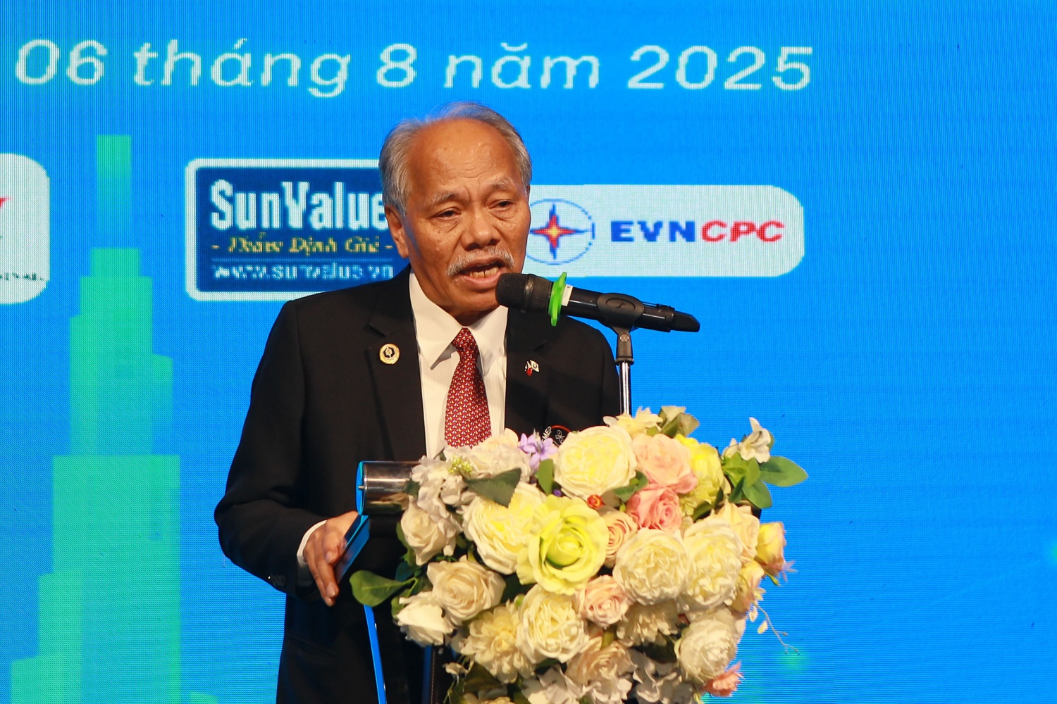 Kỹ sư Federico A. Monsada - Chủ tịch AFEO phát biểu khai mạc Hội nghị.