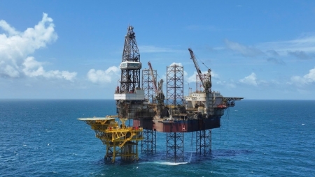 Petrovietnam tăng tốc sản phẩm mới, mở rộng thị trường quốc tế, quyết tâm hoàn thành kế hoạch năm 2025