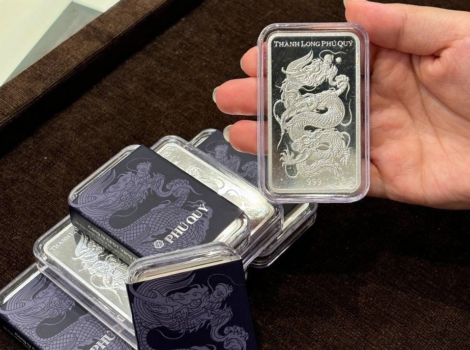 Bạc, lithium, cobalt và đất hiếm - Kim loại nào không thể thay thế?