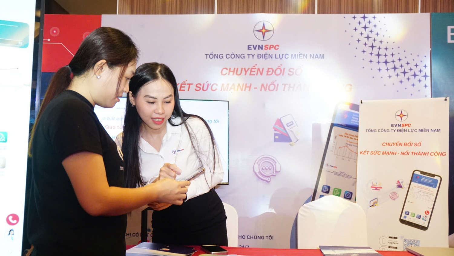 Chuyển đổi số tại EVN: Thành quả từ sự lãnh đạo khoa học, nhất quán của Đảng bộ