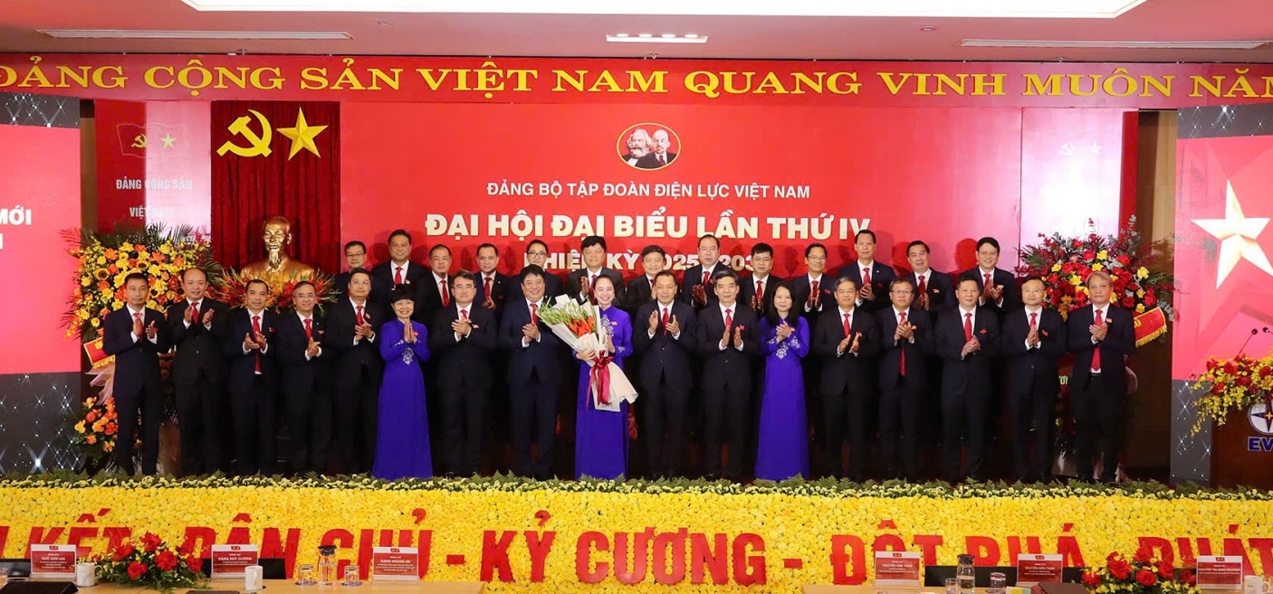 Đại hội đại biểu Đảng bộ Tập đoàn Điện lực Việt Nam lần thứ IV: Đoàn kết - Dân chủ - Kỷ cương - Đột phá - Phát triển