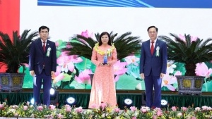 Nỗ lực bền bỉ bằng “Tình yêu và trách nhiệm”
