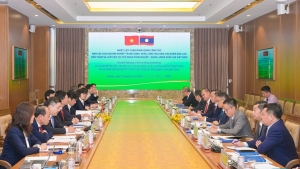 Petrovietnam đón Đoàn công tác Ban Cải cách Doanh nghiệp Trung ương Lào đến thăm và làm việc