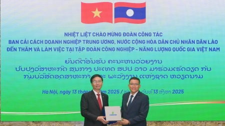 [VIDEO] Petrovietnam đón Đoàn công tác Ban Cải cách Doanh nghiệp Trung ương Lào đến thăm và làm việc