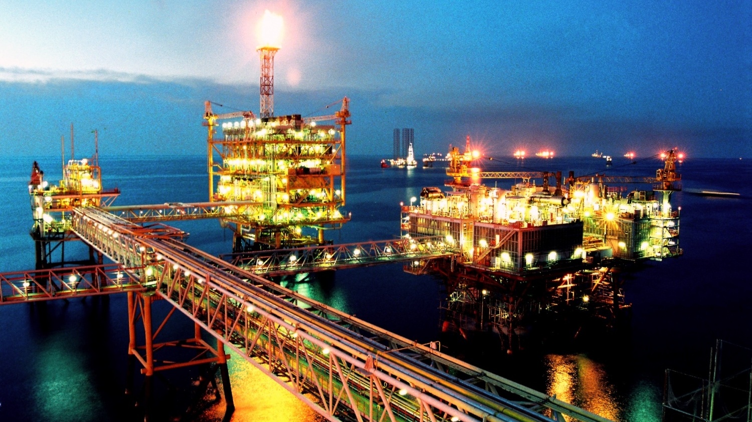 30 năm Xí nghiệp Khí (Vietsovpetro): Bản lĩnh và trí tuệ, góp phần giữ vững dòng khí cho Tổ quốc