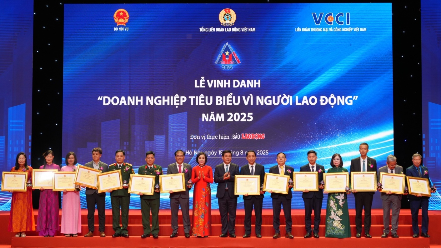 3 đơn vị Petrovietnam được vinh danh “Doanh nghiệp tiêu biểu vì người lao động” năm 2025