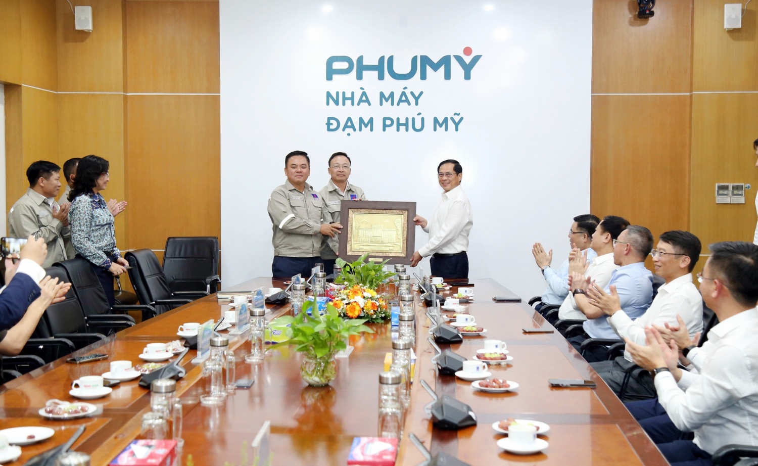 Phó Thủ tướng Bùi Thanh Sơn thăm Nhà máy Đạm Phú Mỹ