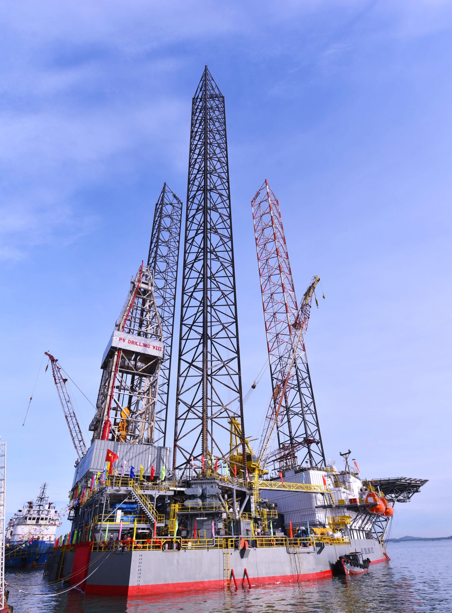 Giàn khoan tự nâng PV DRILLING VIII Giàn khoan tự nâng PV DRILLING VIII