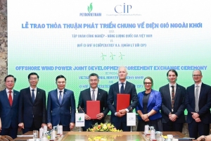 Petrovietnam và CIP trao thỏa thuận phát triển chung về điện gió ngoài khơi