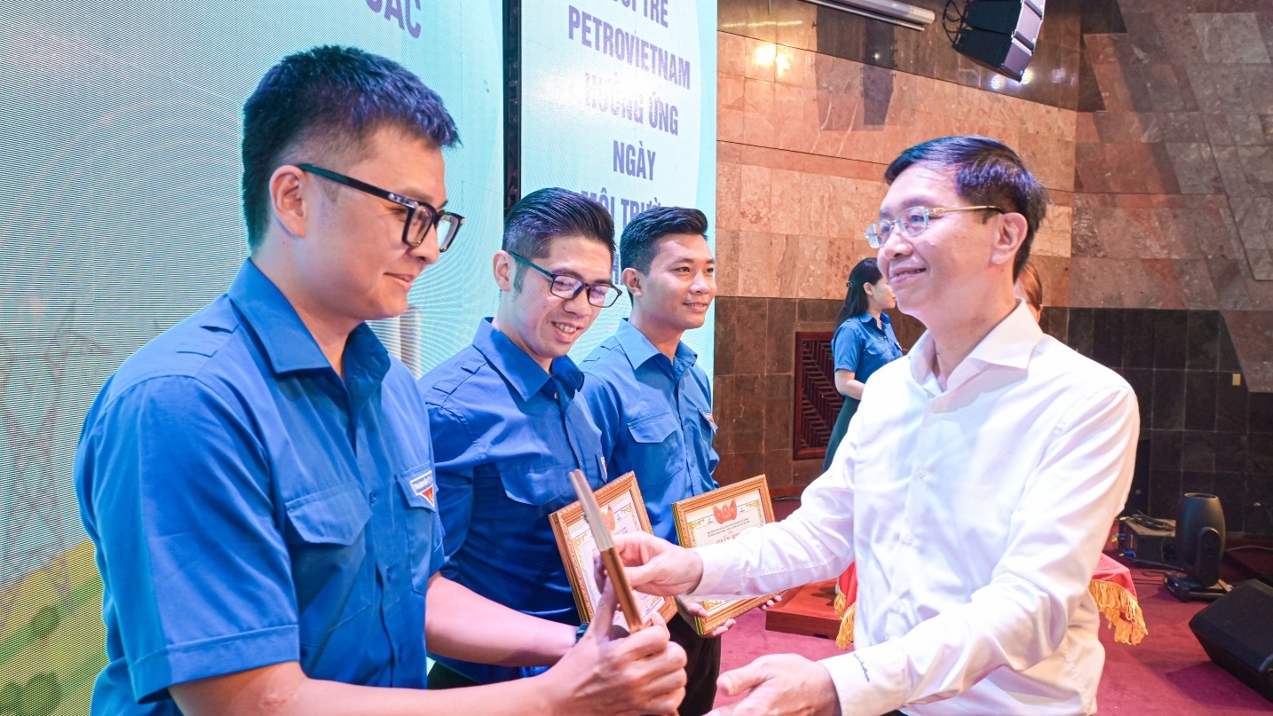 Chiến dịch Thanh niên tình nguyện hè 2025: Hành trình của niềm tin và khát vọng tuổi trẻ Petrovietnam