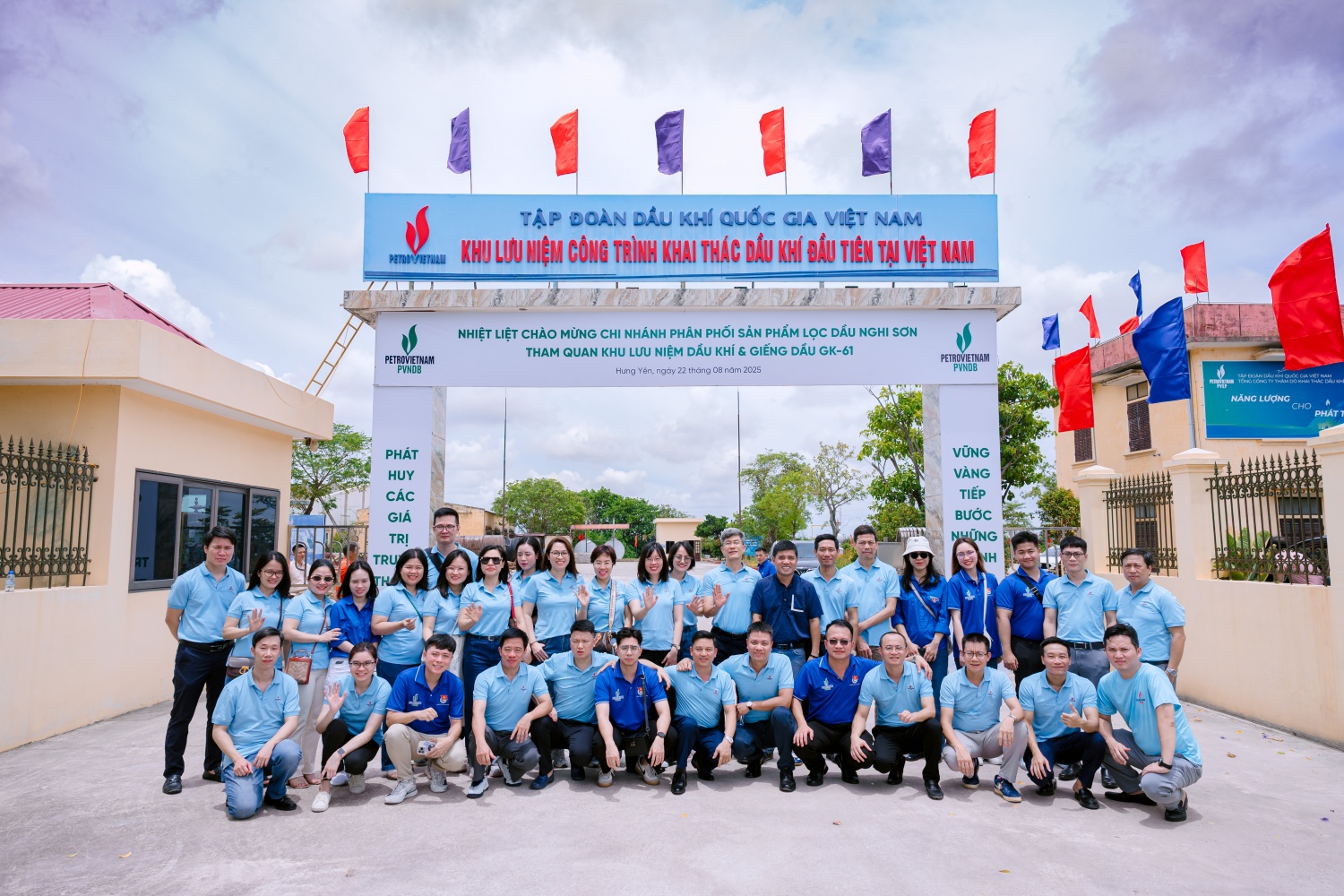 PVNDB tổ chức hành trình về nguồn: Tiếp nối truyền thống, vun đắp tương lai