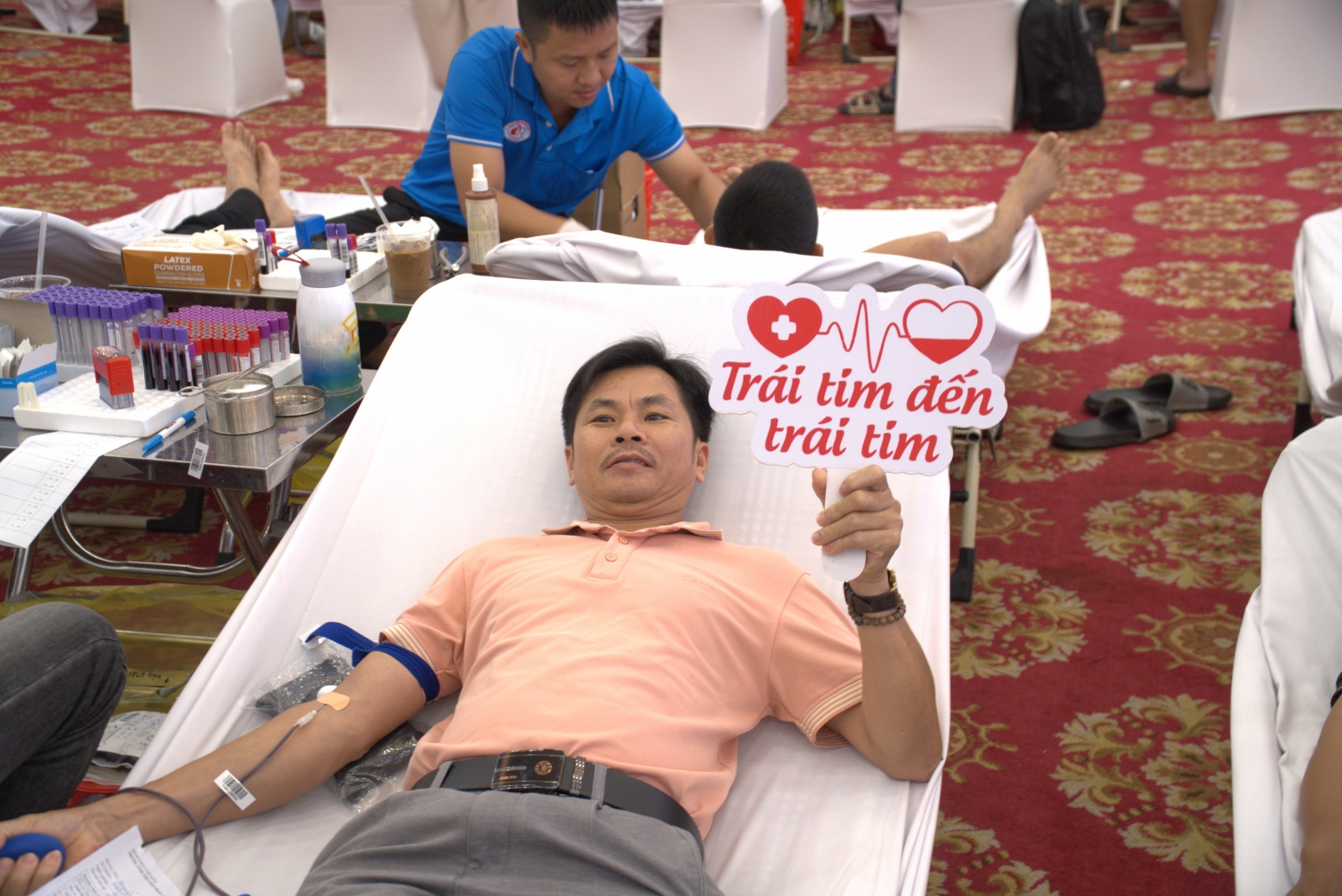 Ngày hội hiến máu tình nguyện tuổi trẻ PTSC M&C và các đơn vị: “Giọt máu hồng từ những trái tim không biên giới”