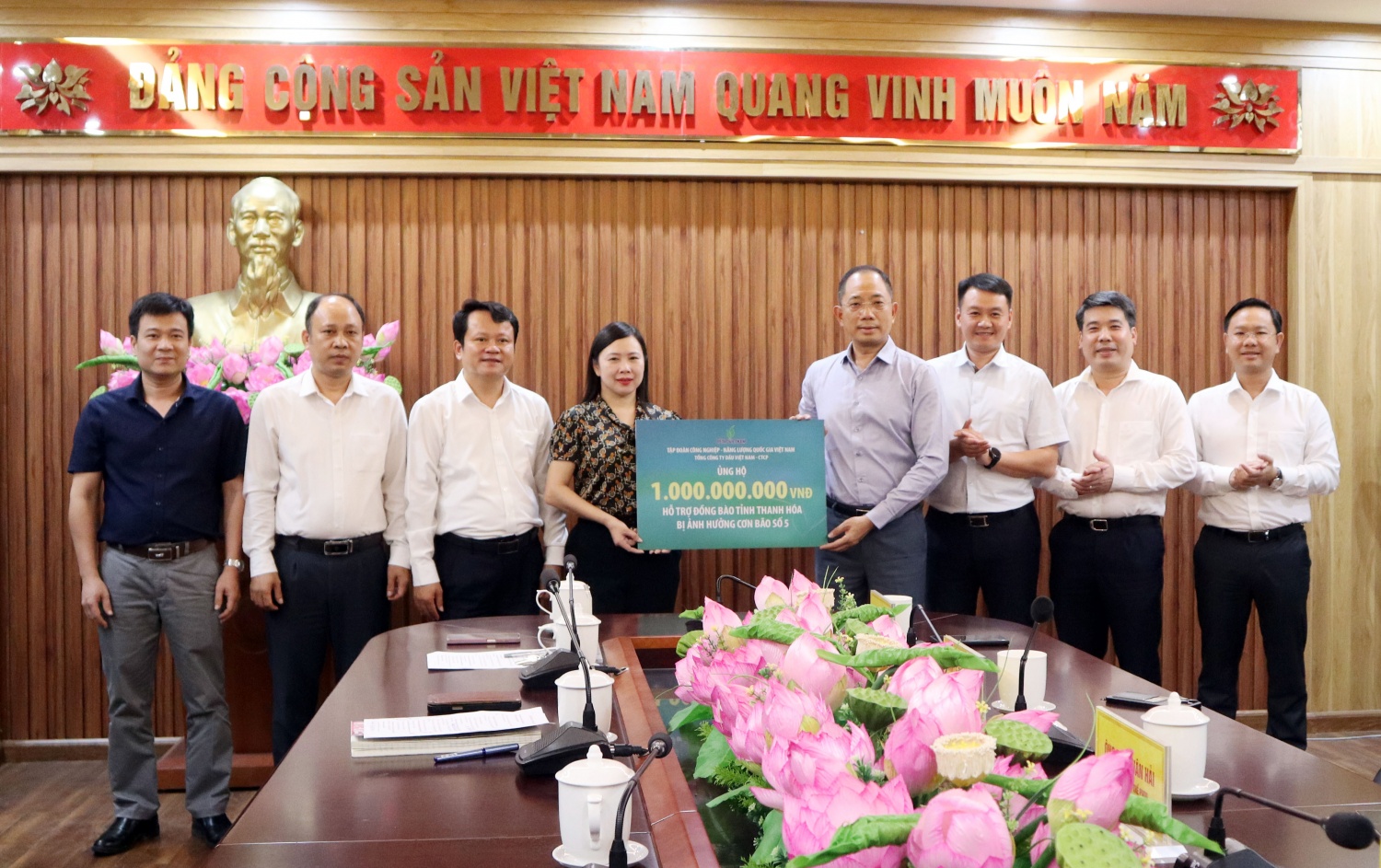 Công đoàn Petrovietnam cùng các đơn vị khắc phục thiệt hại tại các tỉnh sau bão số 5 Công đoàn Petrovietnam cùng các đơn vị khắc phục thiệt hại tại các tỉnh sau bão số 5