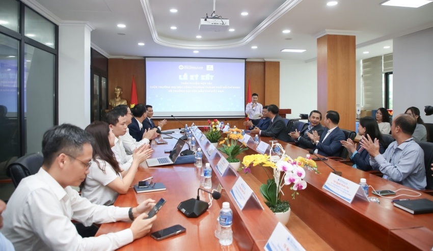 Trường Đại học Dầu khí Việt Nam (PVU) và Trường Đại học Công Thương TP. HCM (HUIT) ký kết hợp tác chiến lược Trường Đại học Dầu khí Việt Nam và Trường Đại học Công Thương TP HCM ký kết hợp tác chiến lược