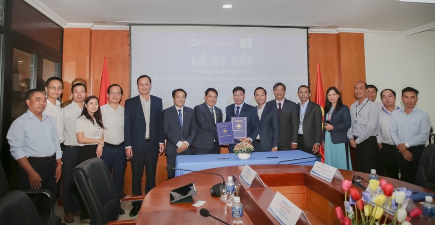 Trường Đại học Dầu khí Việt Nam (PVU) và Trường Đại học Công Thương TP. HCM (HUIT) ký kết hợp tác chiến lược Trường Đại học Dầu khí Việt Nam và Trường Đại học Công Thương TP HCM ký kết hợp tác chiến lược