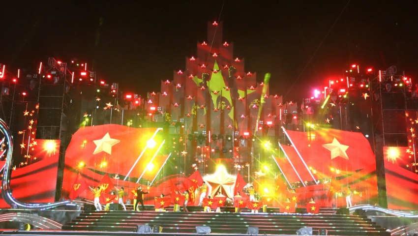 TP. Hồ Chí Minh ngời sáng tương lai với chương trình nghệ thuật đặc biệt Ánh Sao Độc Lập