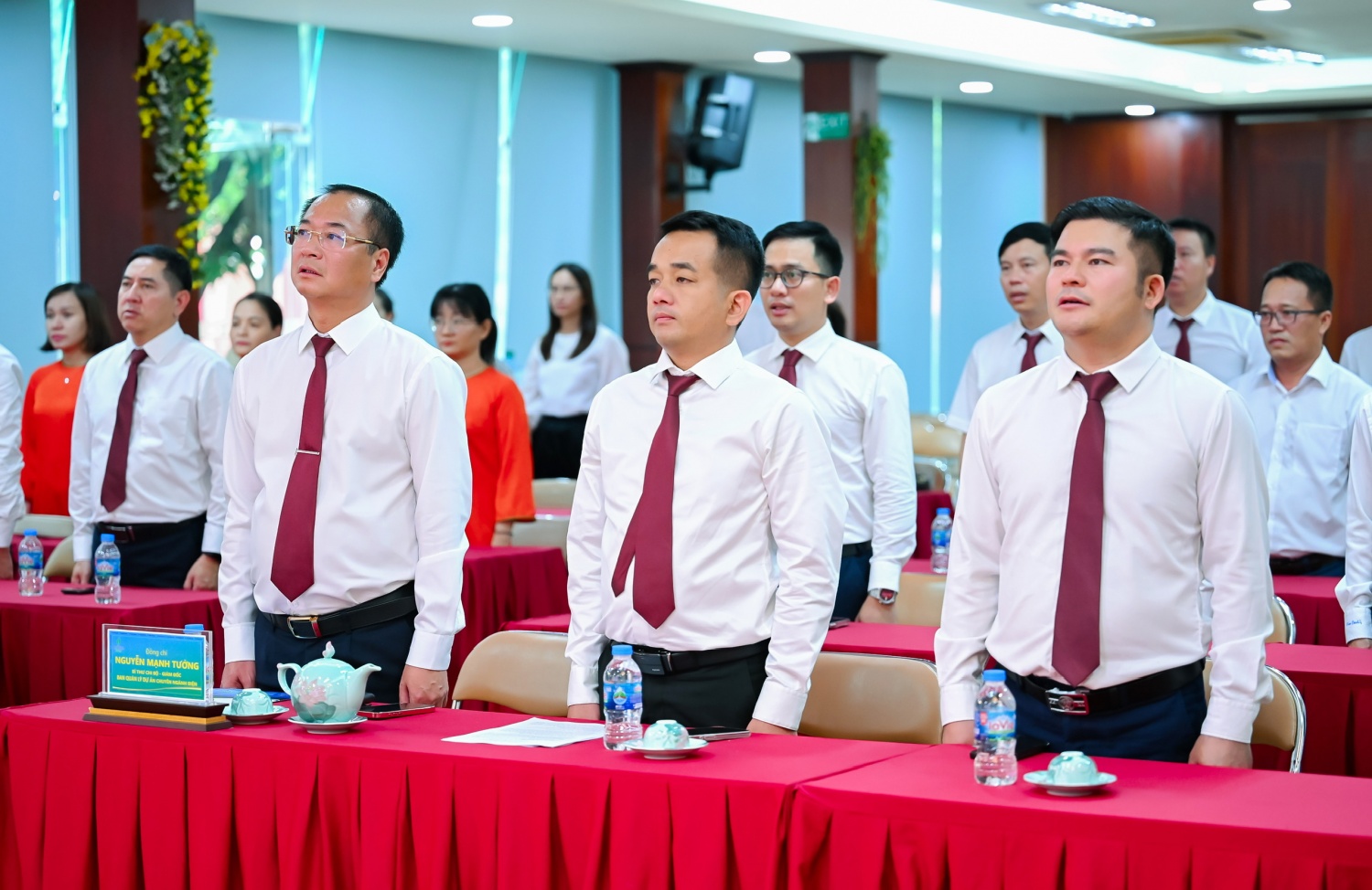 Chi bộ PVPMB tổ chức sinh hoạt chính trị chuyên đề và kết nạp đảng viên mới