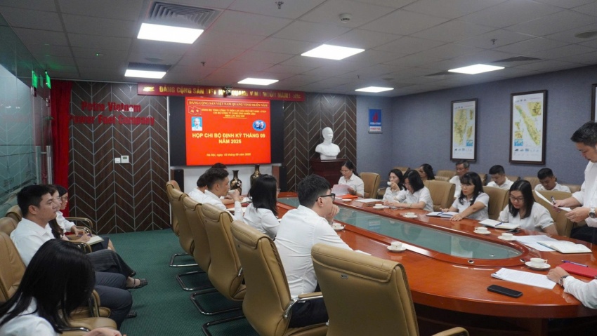 PV Power đổi mới nội dung, phương thức sinh hoạt Chi bộ