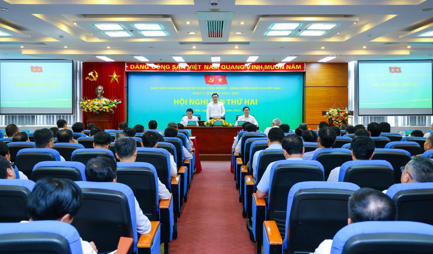 [VIDEO] Petrovietnam khẳng định sứ mệnh “5 An - 5 Nhất”, tiên phong kiến tạo tương lai năng lượng bền vững