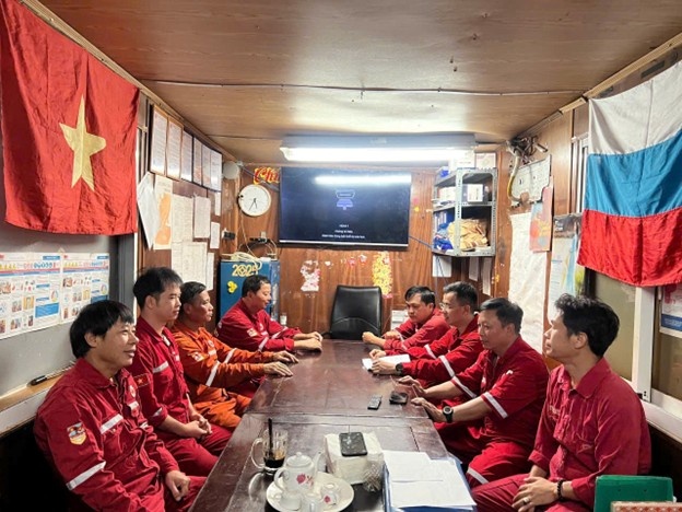 Đảng bộ Vietsovpetro triển khai thực hiện Chỉ thị 50 về nâng cao chất lượng sinh hoạt chi bộ