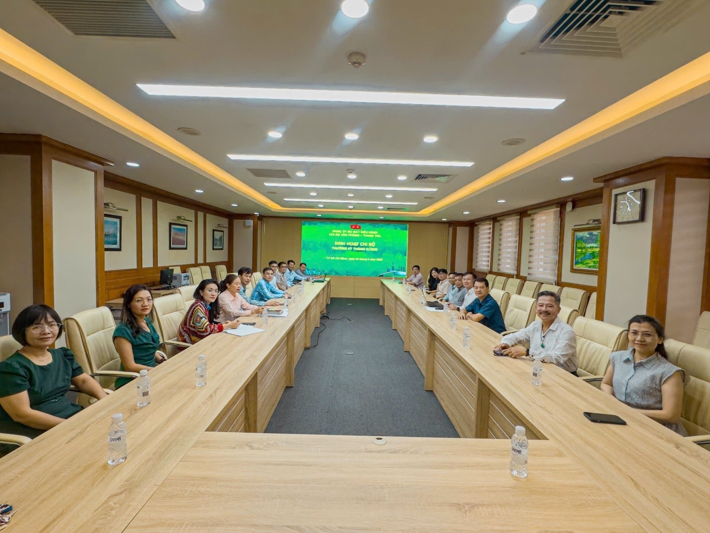 Đảng bộ Vietsovpetro triển khai thực hiện Chỉ thị 50 về nâng cao chất lượng sinh hoạt chi bộ