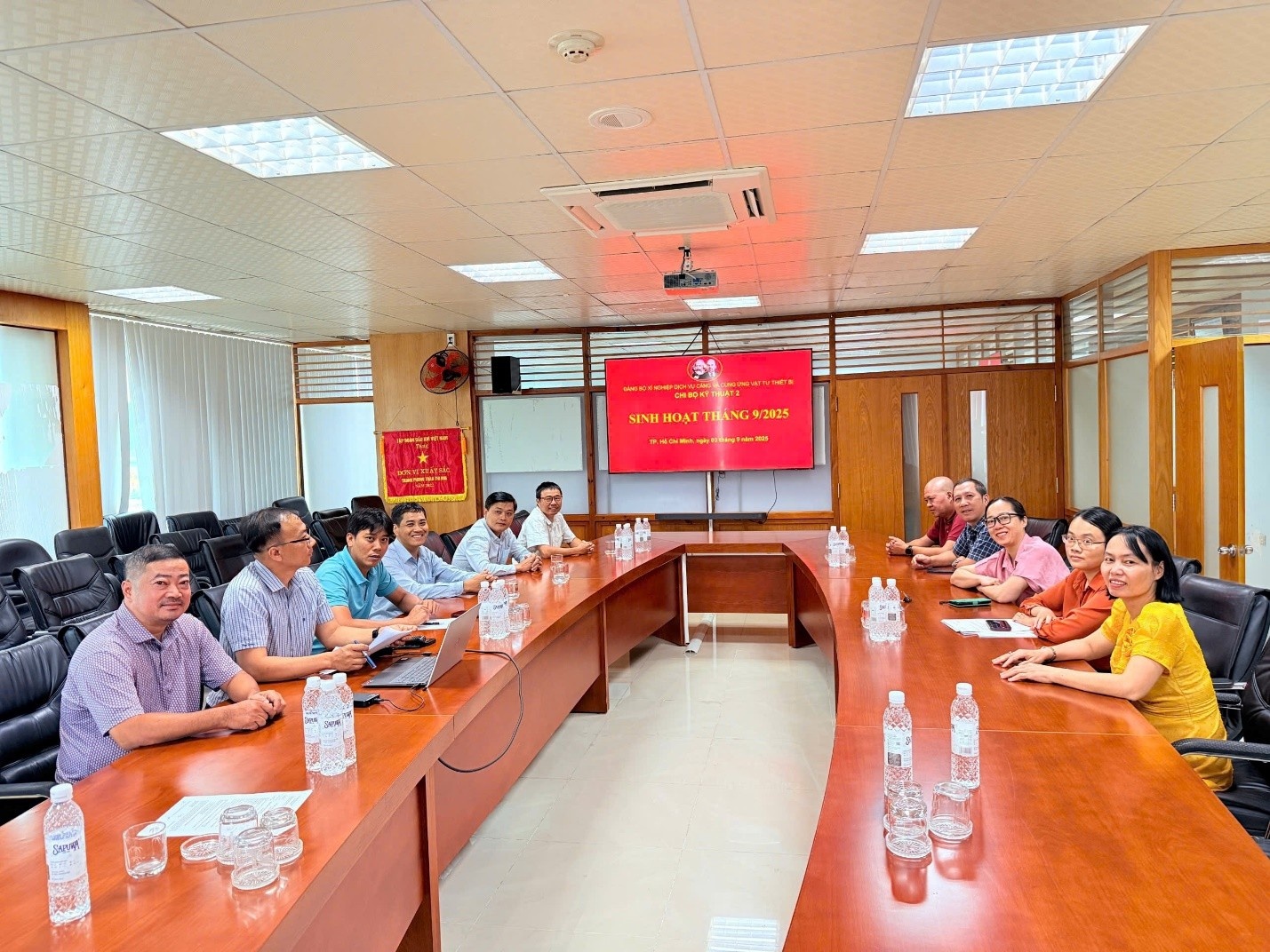 Đảng bộ Vietsovpetro triển khai thực hiện Chỉ thị 50 về nâng cao chất lượng sinh hoạt chi bộ