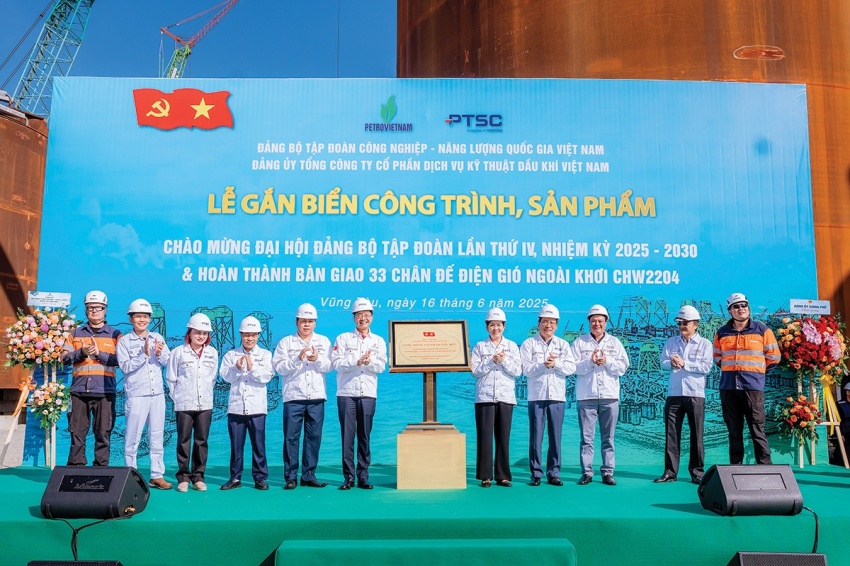 Những “cánh mai thép” và dấu mốc chuyển mình