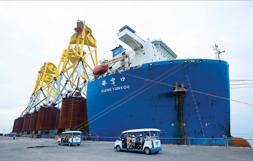 Những “cánh mai thép” và dấu mốc chuyển mình