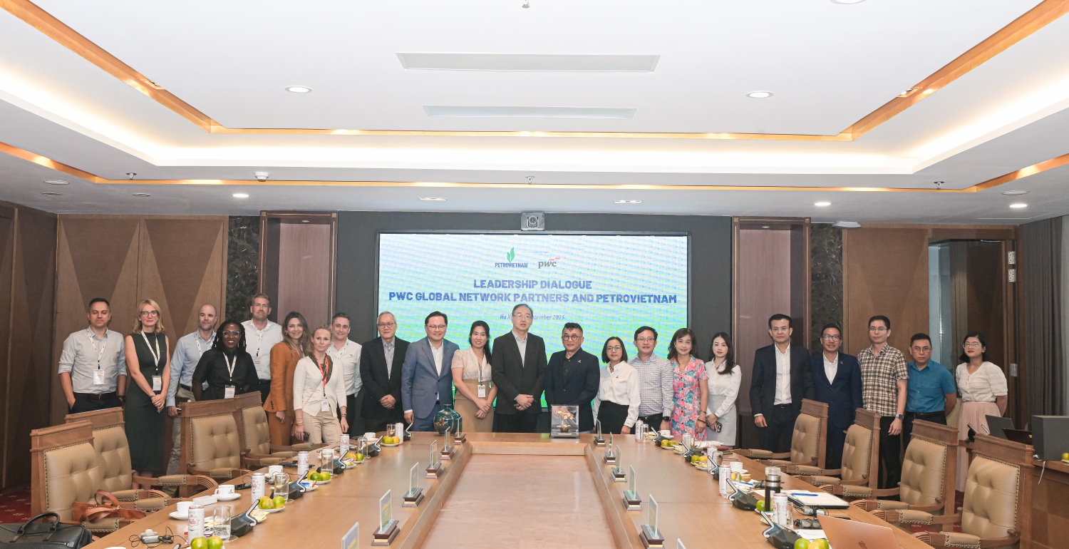 Petrovietnam làm việc với đoàn công tác PwC