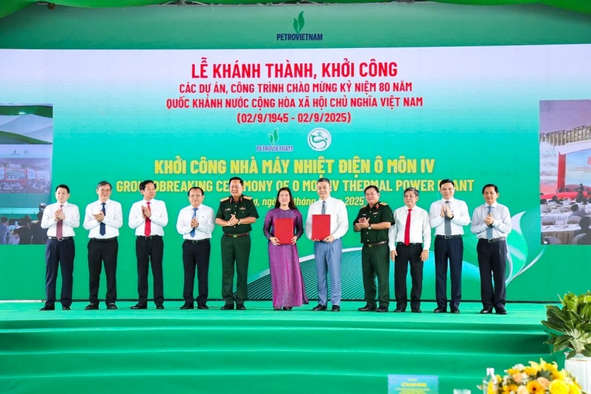 Petrovietnam và UBND Thành phố Cần Thơ ký kết Thỏa thuận hợp tác toàn diện nhằm đáp ứng mục tiêu trong việc hình thành trung tâm năng lượng tích hợp, thúc đẩy công nghiệp hỗ trợ và đào tạo nguồn nhân lực chất lượng cao khu vực đồng bằng sông Cửu Long.