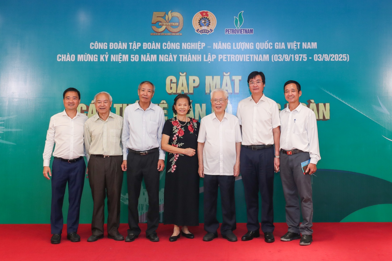 Petrovietnam tri ân các thế hệ cán bộ Công đoàn