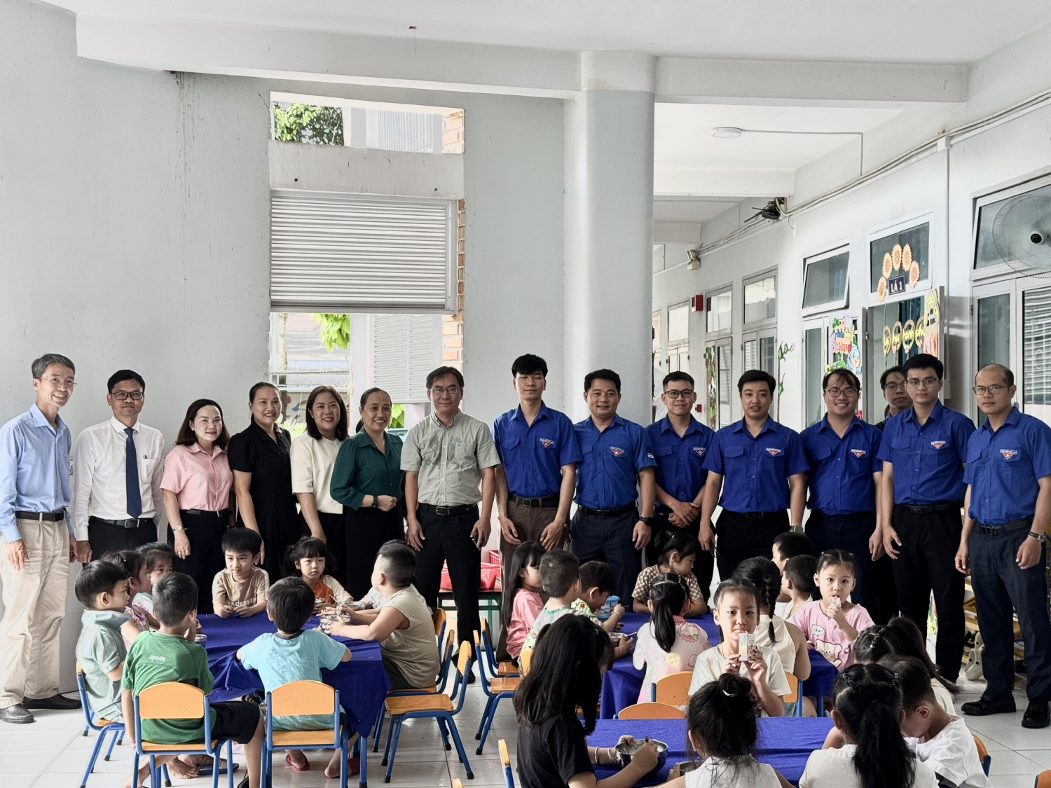 PV Power NT trao tặng trang thiết bị dạy học cho Trường Mầm non Phước Long và Long Thọ