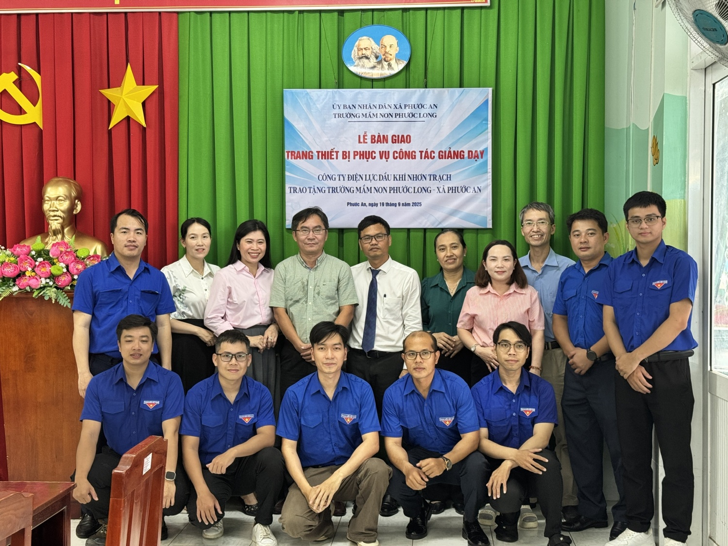 PV Power NT trao tặng trang thiết bị dạy học cho Trường Mầm non Phước Long và Long Thọ