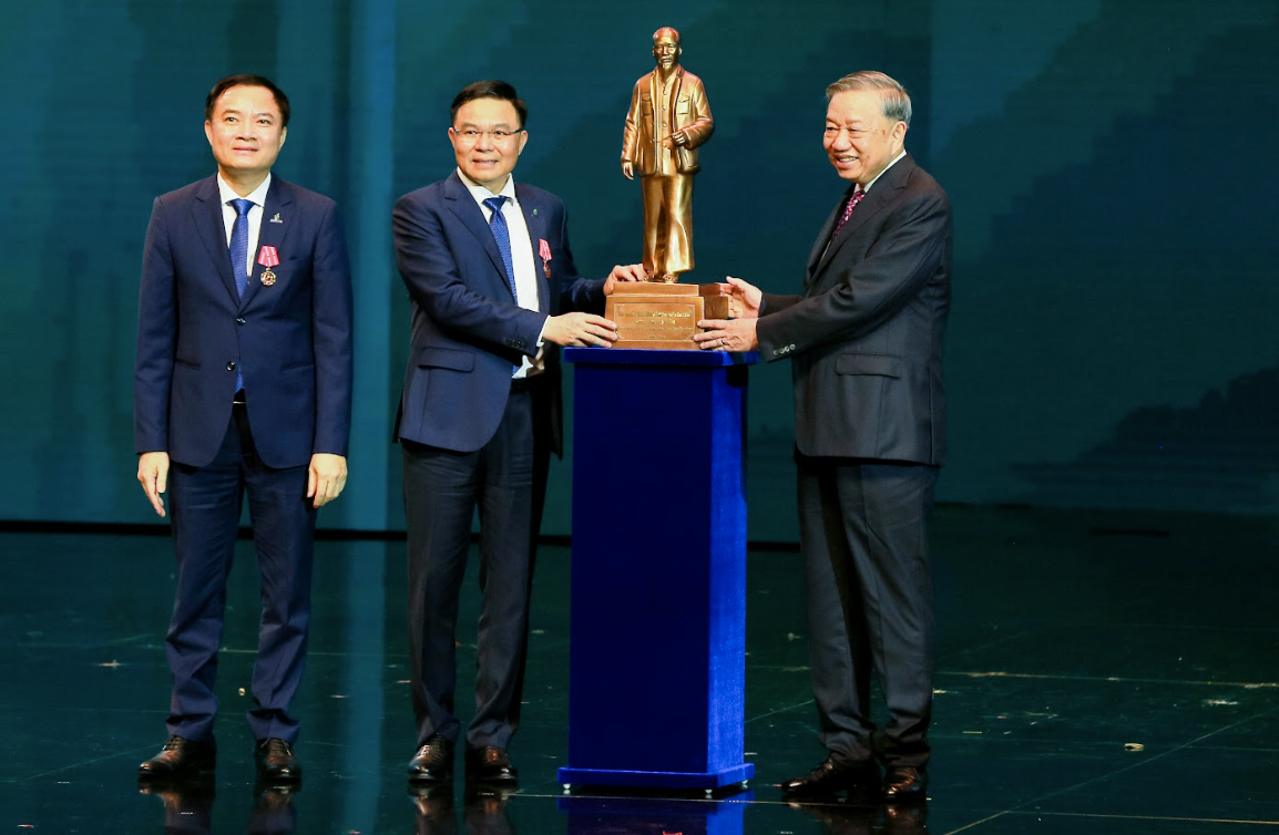 Tổng Bí thư Tô Lâm kỳ vọng Petrovietnam: “Tiên phong – Vượt trội – Bền vững – Toàn cầu”